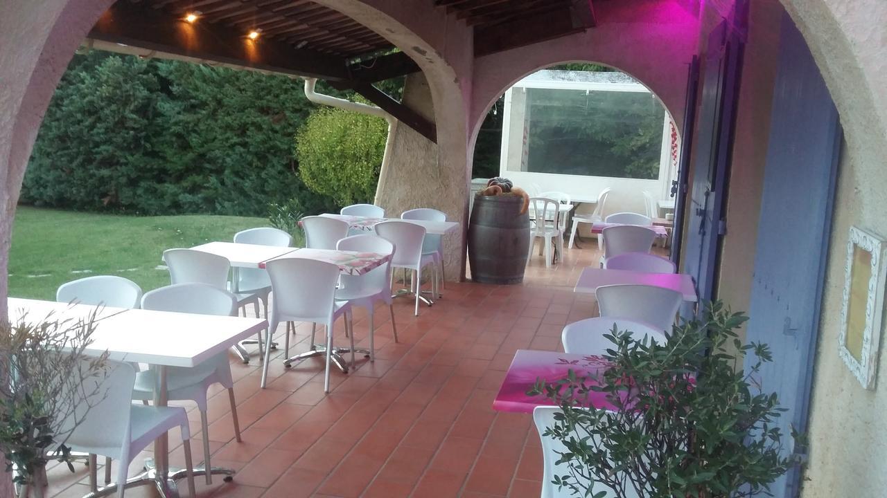 La Demeure De Cupidon Panzió Rians Kültér fotó